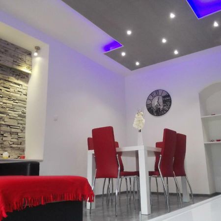 Apartment "M&M" Free Parking Солин Екстериор снимка