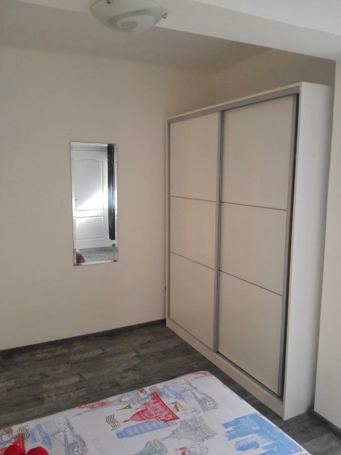 Apartment "M&M" Free Parking Солин Екстериор снимка