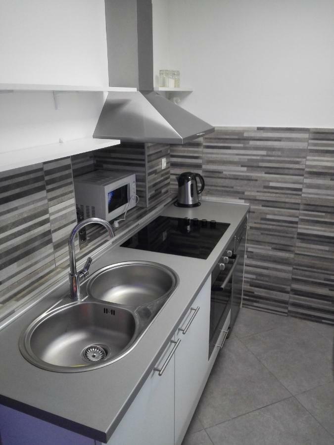 Apartment "M&M" Free Parking Солин Екстериор снимка